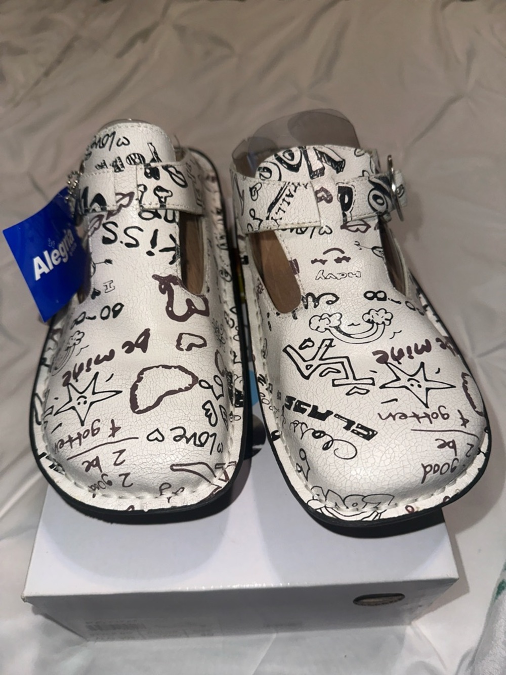 Alegria White Scribble Clogs